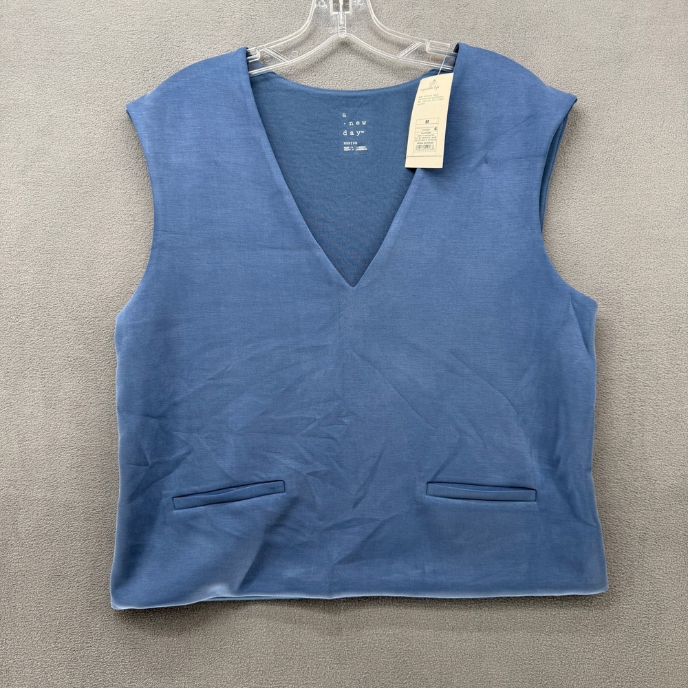 A New Day Womens V-Neck Sleeveless Vest Top Blue Medium NWT